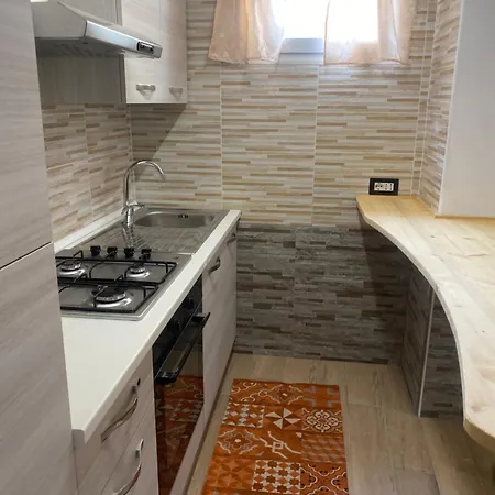 Apartamento Monolocale Indipendente Nel Quartiere Residenziale Genneruxi Cagliari Exterior foto