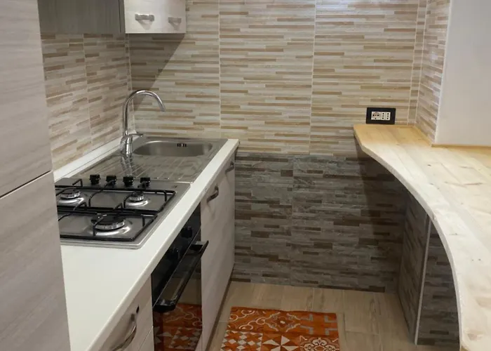 Monolocale Indipendente Nel Quartiere Residenziale Genneruxi
