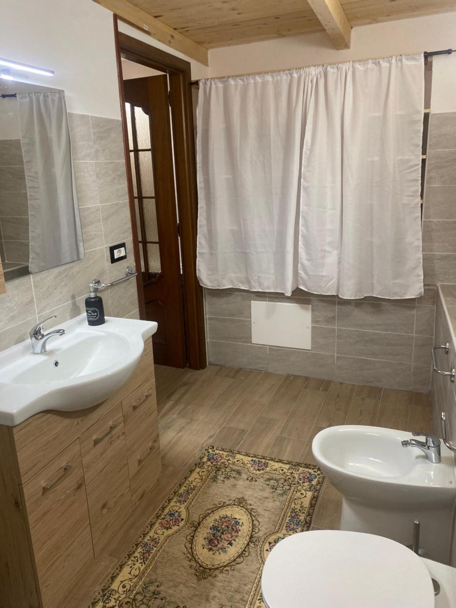 Monolocale Indipendente Nel Quartiere Residenziale Genneruxi Apartamento Cagliari