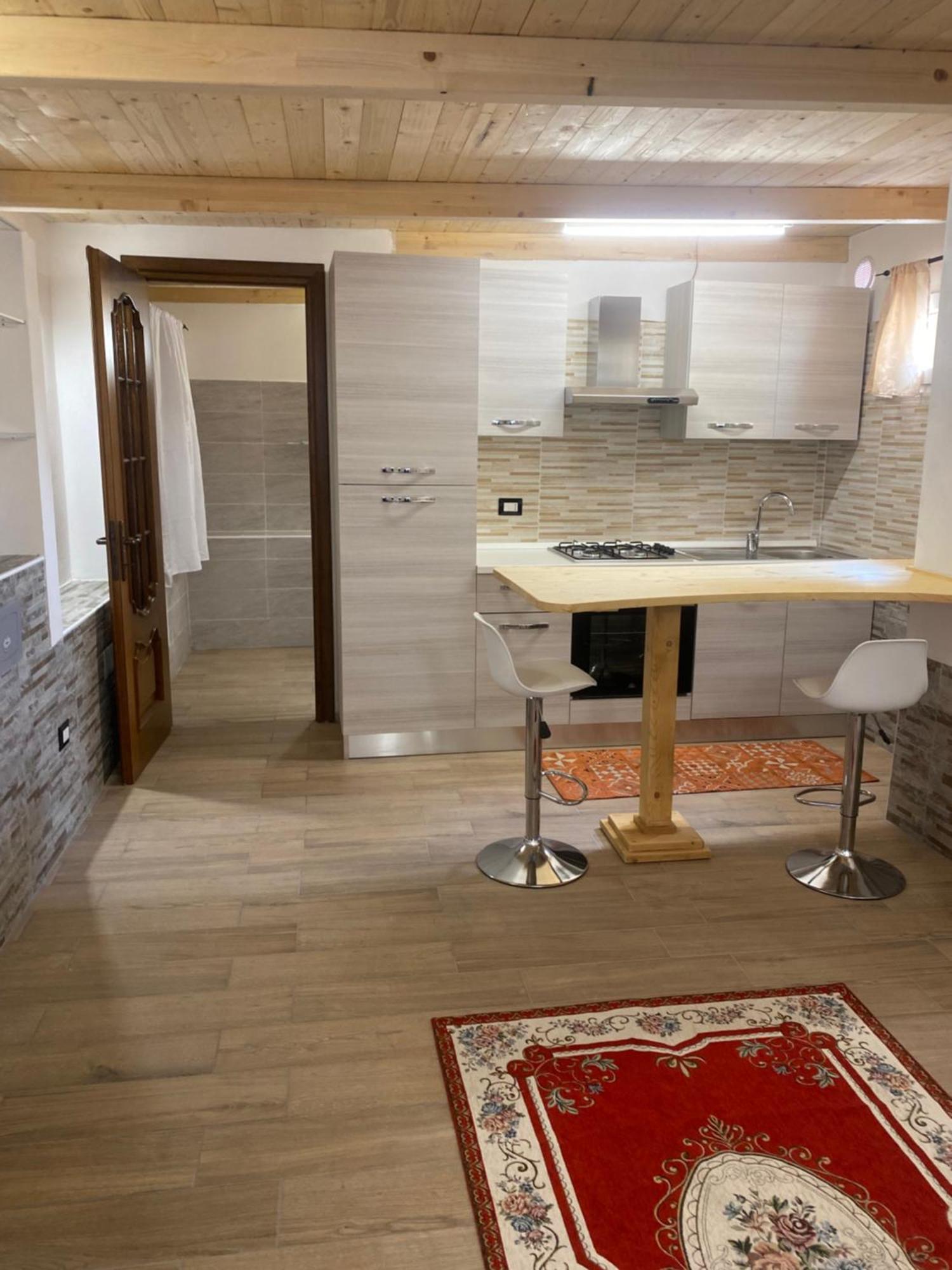 Apartment Monolocale Indipendente Nel Quartiere Residenziale Genneruxi *